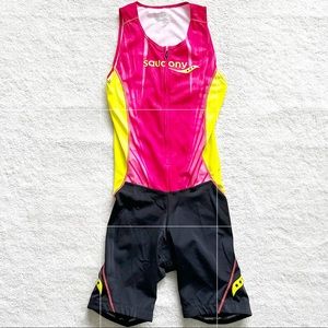 SAUCONY WOMEN’S TRIATHLON SUIT SIZE SMALL 50+ UV Protection Run Bike Swim NWT